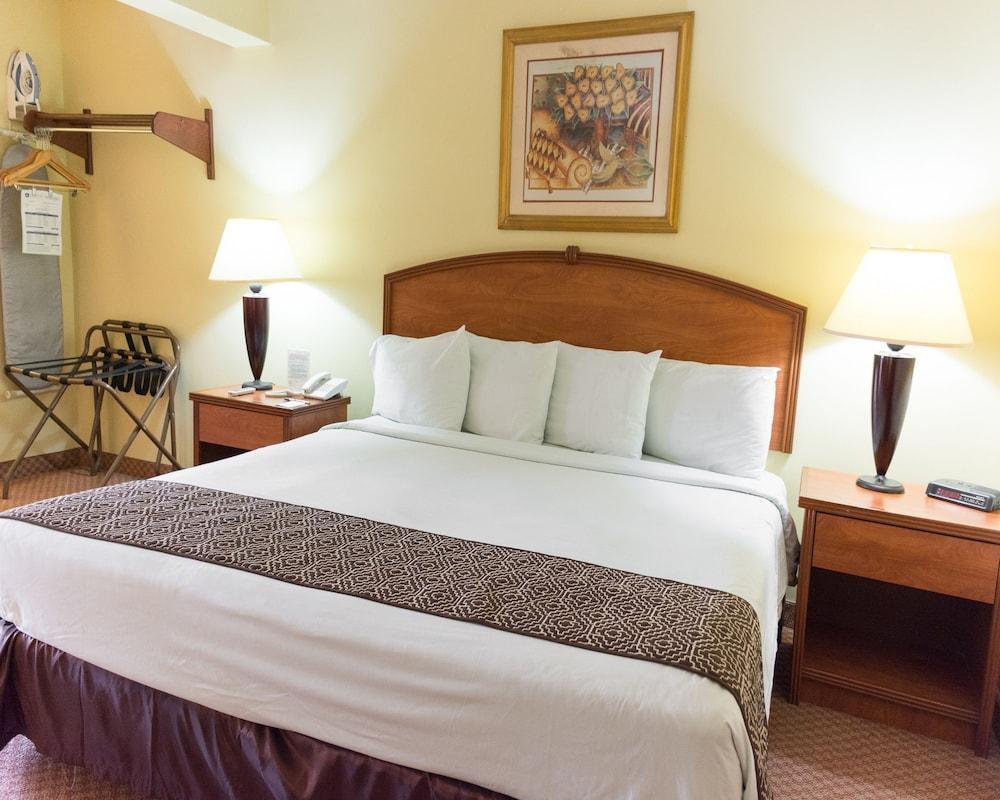 Hafersons Inn Hotel & Suites ซิวดัดมาเดโร ภายนอก รูปภาพ