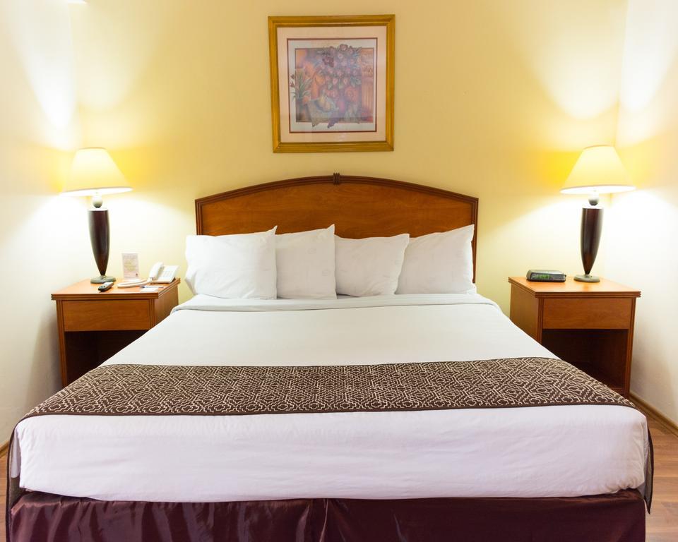 Hafersons Inn Hotel & Suites ซิวดัดมาเดโร ภายนอก รูปภาพ